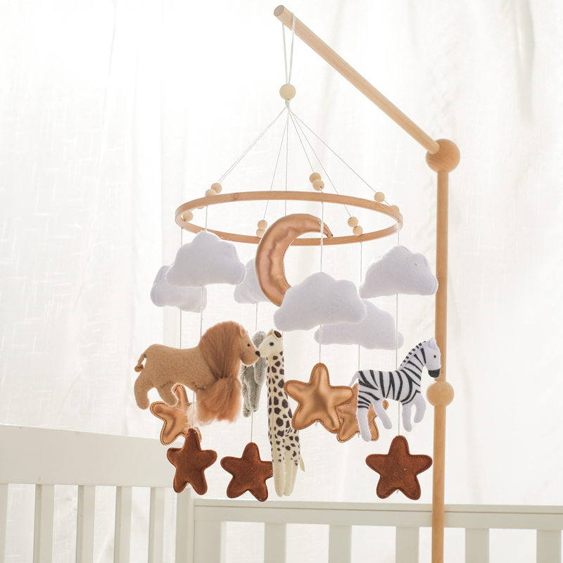 Wiegmobiel bedbel houten babyr - Crib Mobile Musical recensie en prijs
