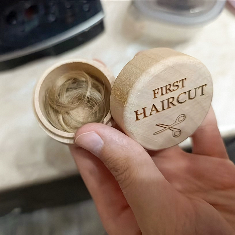 Beukenhouten baby haar bewaard - Baby Keepsake Box recensie en prijs